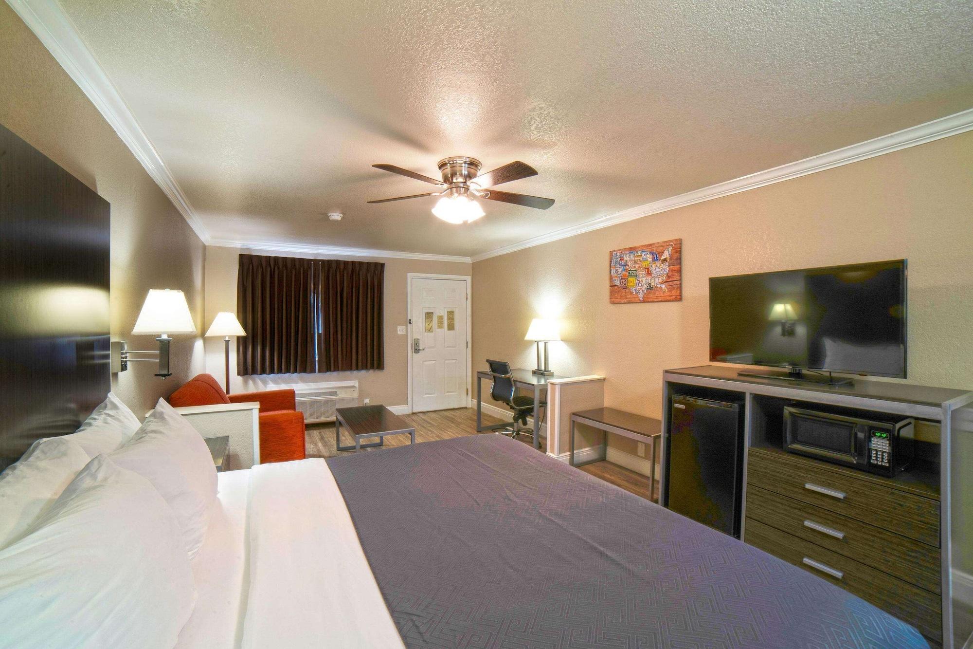 Econo Lodge Inn & Suites Корпъс Кристи Екстериор снимка
