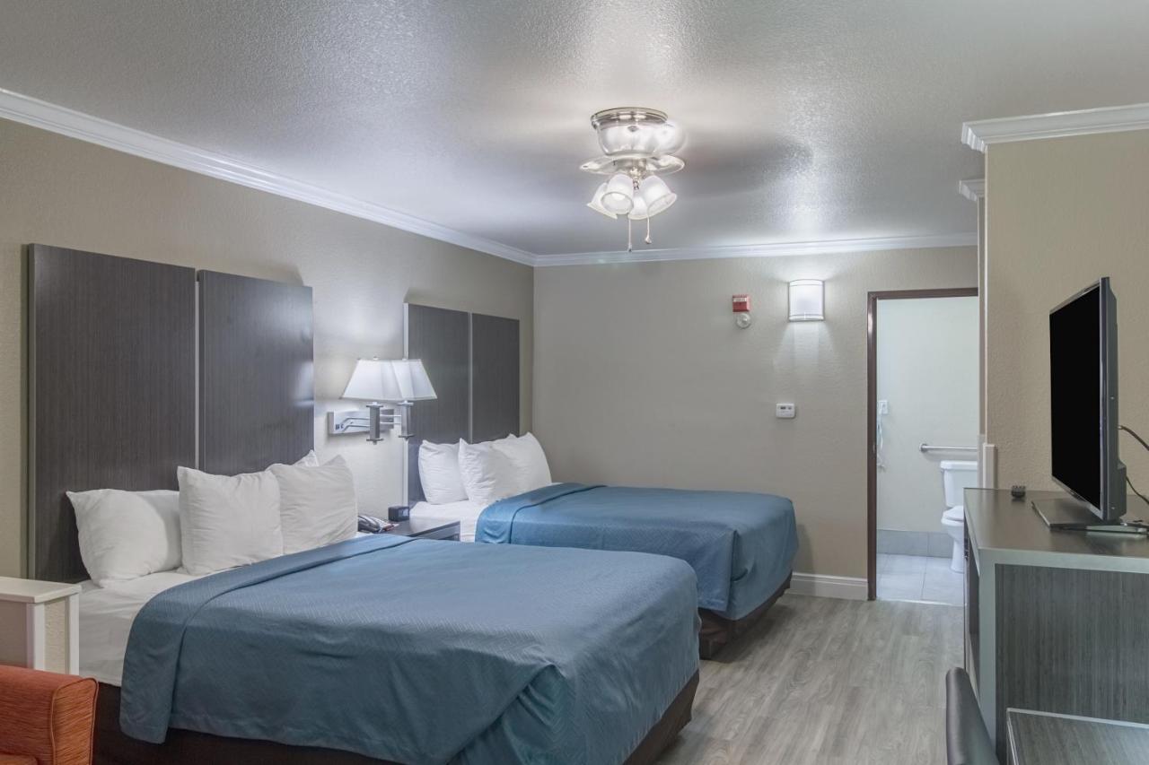 Econo Lodge Inn & Suites Корпъс Кристи Екстериор снимка