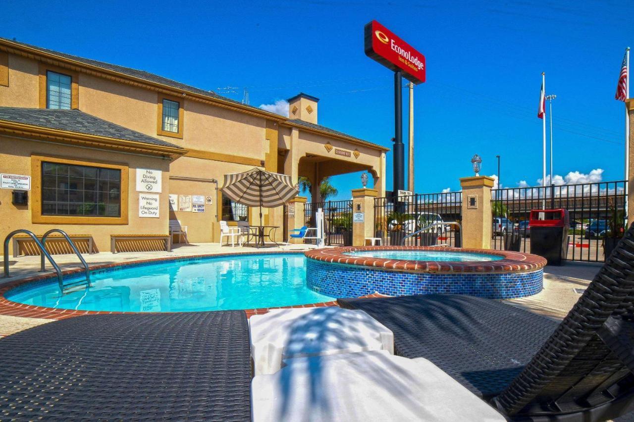 Econo Lodge Inn & Suites Корпъс Кристи Екстериор снимка