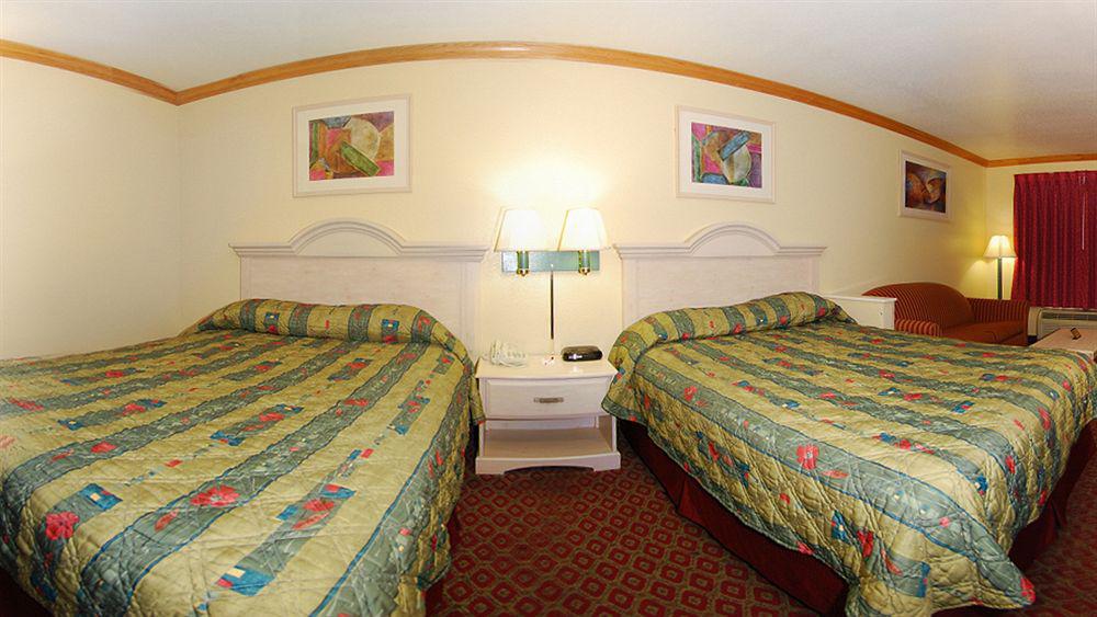 Econo Lodge Inn & Suites Корпъс Кристи Екстериор снимка